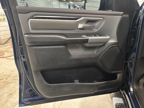 Used 2020 RAM 1500 Big Horn AWD/4WD image 7