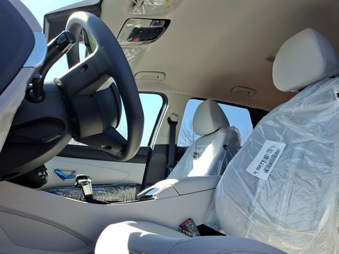 New 2026 Hyundai Tucson SEL image 24