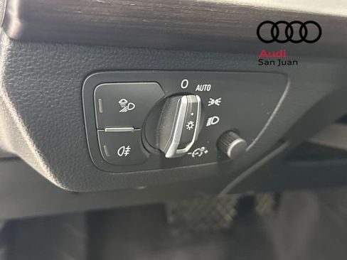 Used 2023 Audi Q5 2.0T Premium w/ Convenience Package image 27