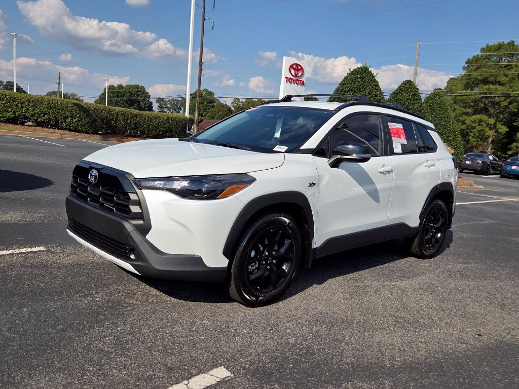 New 2026 Toyota Corolla Cross LE FWD image 3