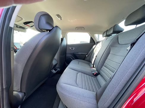 New 2025 Kia K4 EX image 23