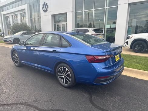 Certified 2024 Volkswagen Jetta Sport FWD image 7