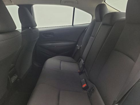 Used 2023 Toyota Corolla LE image 18