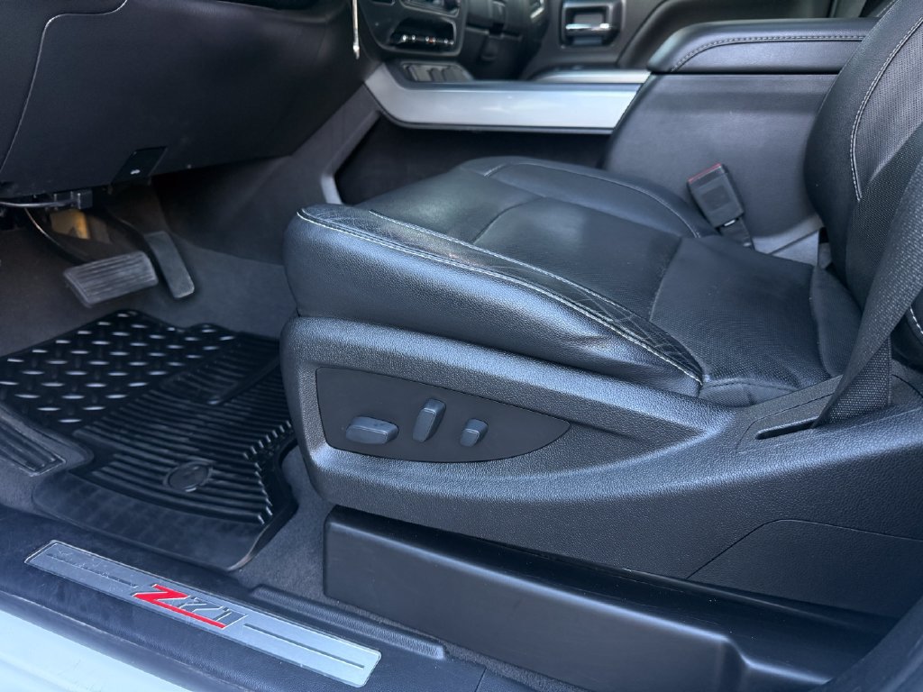Used 2019 Chevrolet Silverado 2500 LTZ w/ Z71 Package, Off-Road AWD/4WD image 20