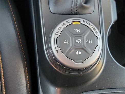 Certified 2023 Ford Bronco Badlands image 12