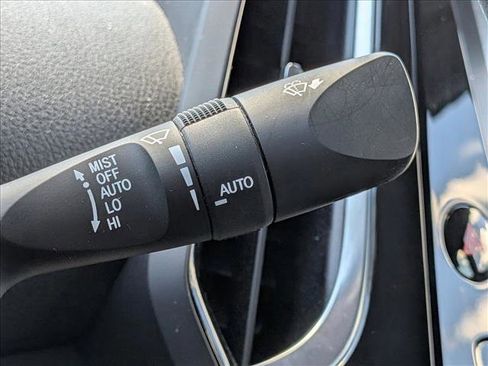 Used 2017 Toyota Prius Prime Advanced image 9