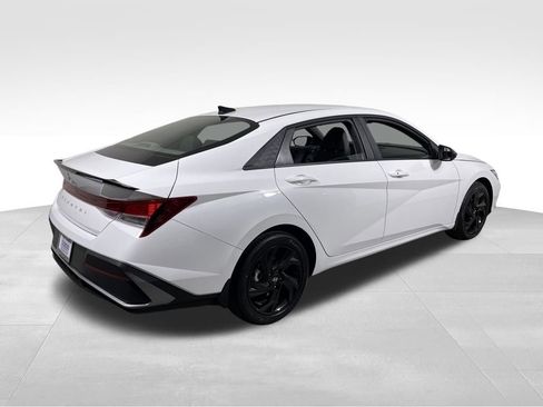 New 2026 Hyundai Elantra Sport image 5