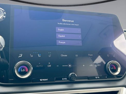 Used 2024 Lexus RX 350 Premium w/ Accessory Package (Z1) FWD image 18