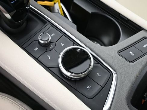 New 2025 Cadillac XT5 Premium Luxury w/ Technology Package image 18