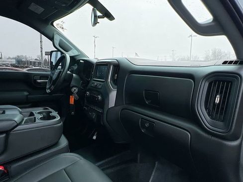 Used 2021 Chevrolet Silverado 2500 W/T w/ WT Convenience Package image 32