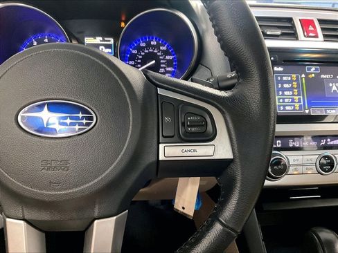 Used 2017 Subaru Legacy 2.5i Premium AWD/4WD image 23