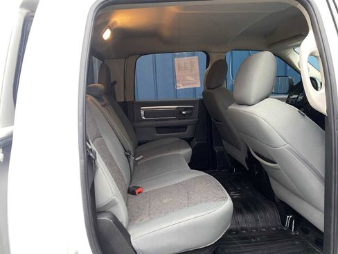 Used 2018 RAM 2500 Big Horn image 33