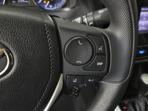 Used 2017 Toyota Corolla LE FWD image 25