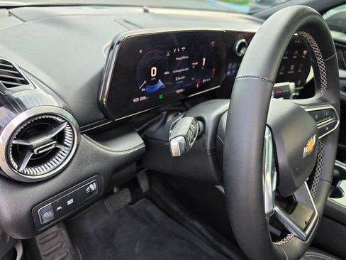 Used 2024 Chevrolet Blazer EV LT AWD/4WD image 20