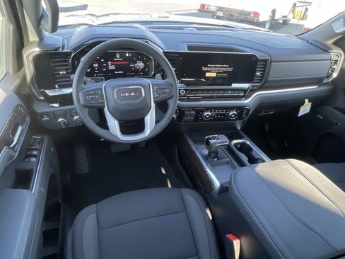 New 2026 GMC Sierra 1500 Elevation w/ Preferred Package RWD image 9