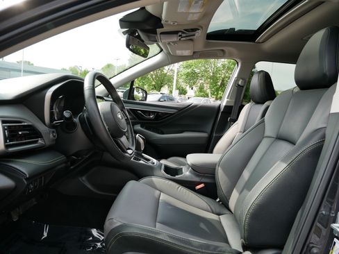 Certified 2024 Subaru Outback Onyx Edition XT AWD/4WD image 31