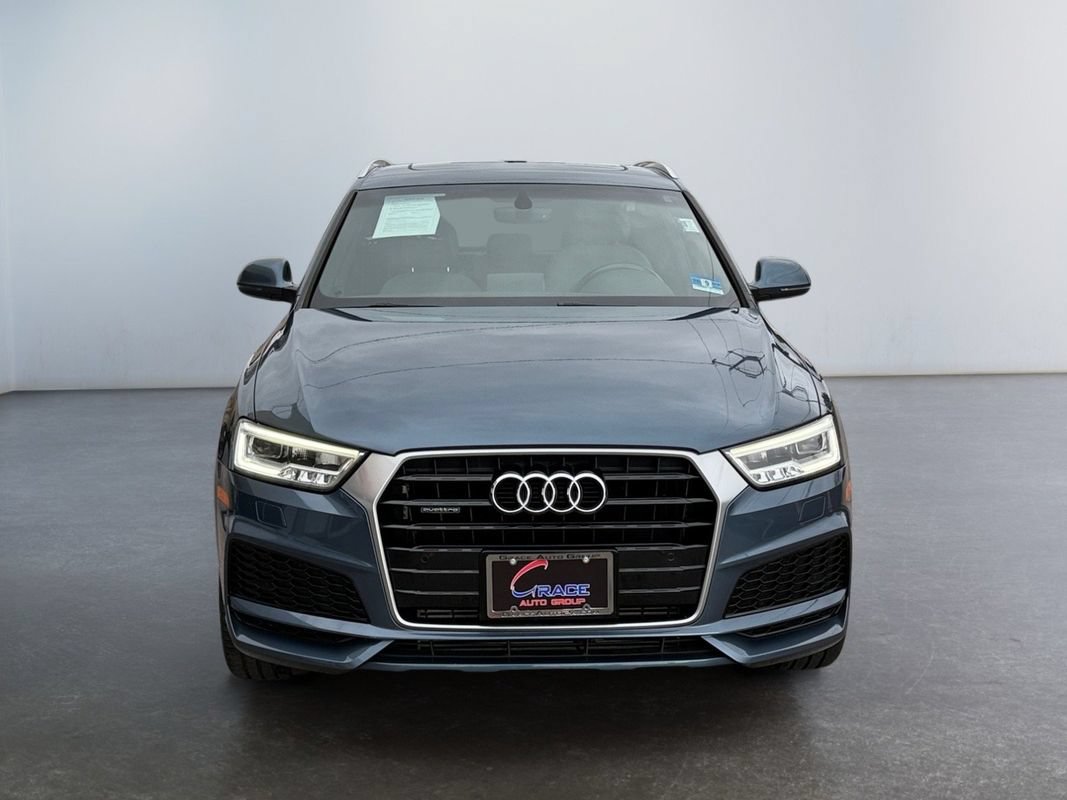 Used 2018 Audi Q3 2.0T Premium Plus w/ Premium Plus Package AWD/4WD image 2