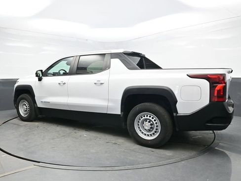 Used 2024 Chevrolet Silverado EV W/T AWD/4WD image 4