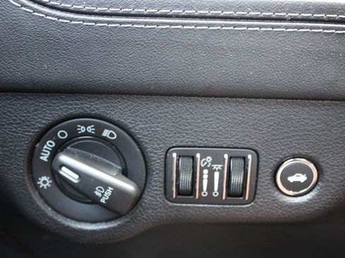 Used 2022 Dodge Charger Scat Pack w/ Plus Group RWD image 27