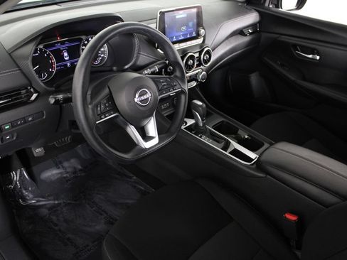 Certified 2024 Nissan Sentra SV FWD image 19
