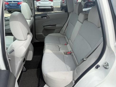 Used 2012 Subaru Forester 2.5X Premium image 7