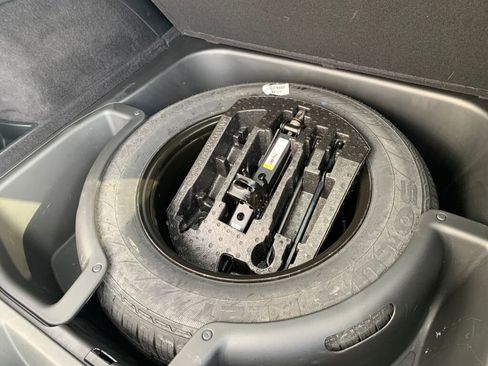 Used 2018 Jeep Grand Cherokee High Altitude image 31