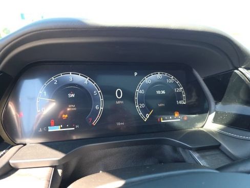 Used 2023 Jeep Grand Cherokee Overland w/ Adv Protech Group III AWD/4WD image 26