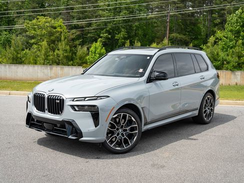 Used 2023 BMW X7 M60i w/ Executive Package AWD/4WD image 4