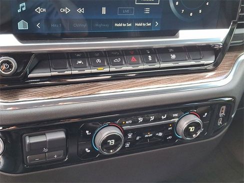 Used 2023 Chevrolet Silverado 1500 LT image 15