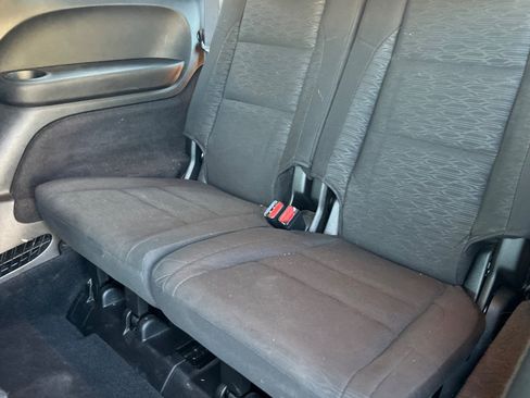 Used 2022 Dodge Durango SXT w/ Blacktop Package image 16