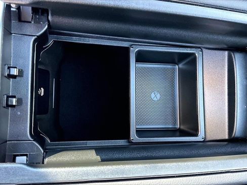 Certified 2025 Mercedes-Benz GLC 350e GLC 350e image 26