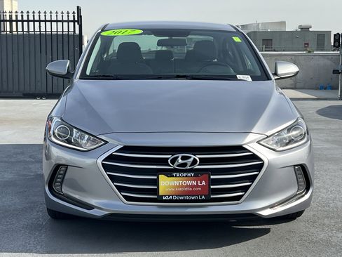 Used 2017 Hyundai Elantra SE w/ SE A/T Tech Package 03 image 12