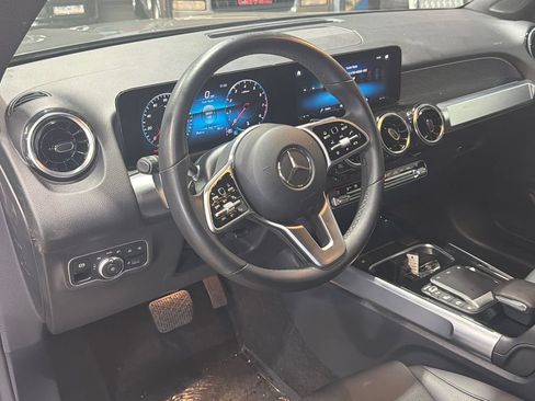 Used 2022 Mercedes-Benz GLB 250 4MATIC image 58