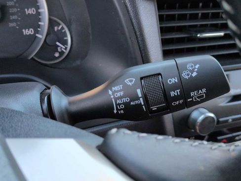 Used 2018 Lexus RX 350L FWD image 27