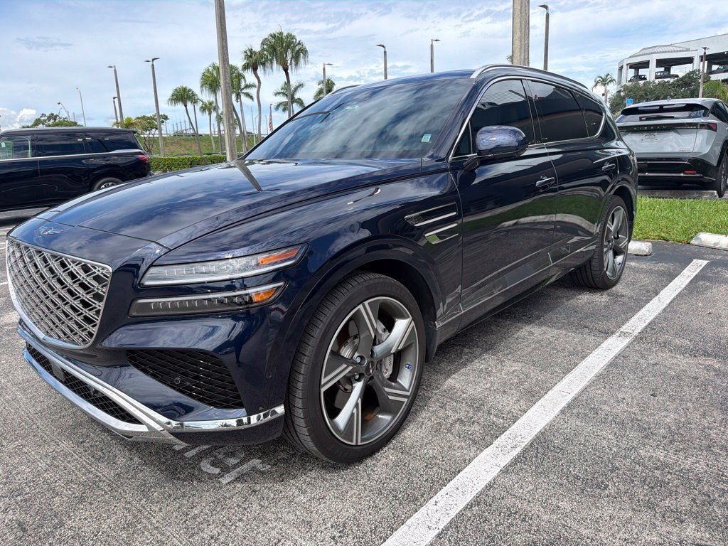 Used 2025 Genesis GV80 3.5T Prestige AWD/4WD image 3