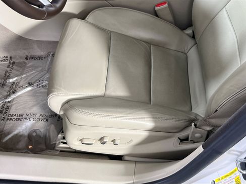 Used 2016 Cadillac XTS Luxury w/ Driver Awareness Package image 19