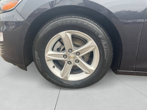 Used 2022 Chevrolet Malibu LS image 14