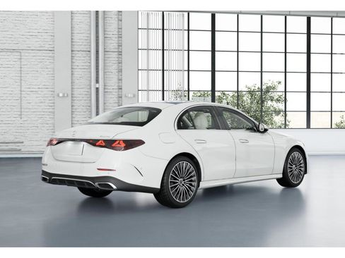 New 2026 Mercedes-Benz E 450 4MATIC Sedan image 23
