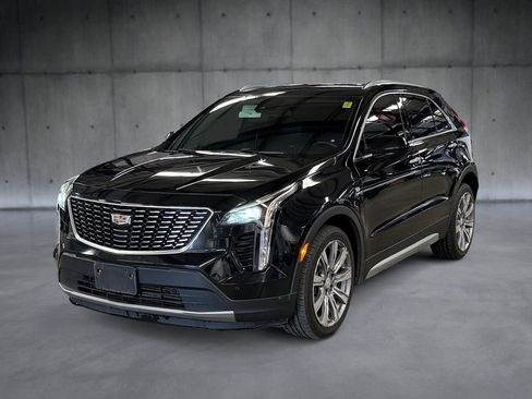Used 2020 Cadillac XT4 Premium Luxury FWD image 1