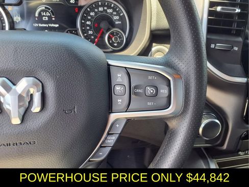 New 2026 RAM 1500 Express AWD/4WD image 13