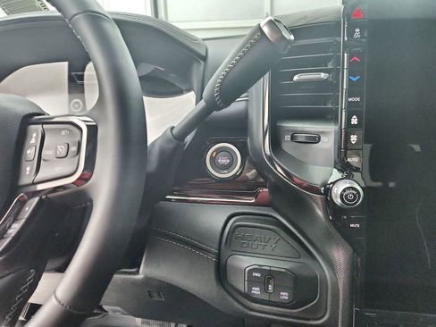 New 2026 RAM 2500 Limited image 21