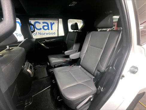 Used 2021 Lexus GX 460 Premium AWD/4WD image 15