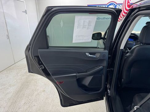 Used 2021 Ford Escape SEL w/ SEL Stealth AWD Package image 22