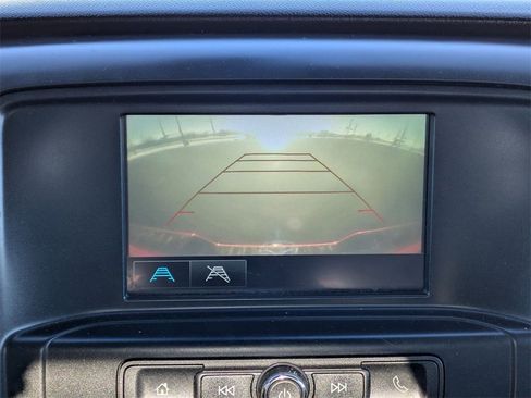 Used 2018 Chevrolet Silverado 1500 Custom image 14