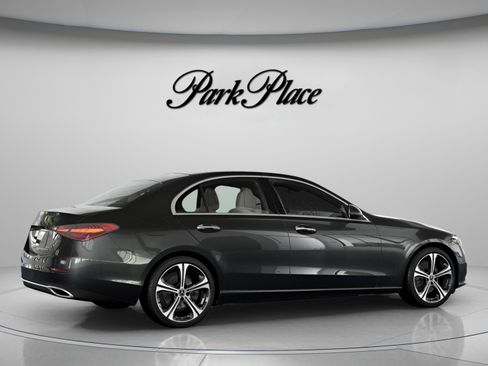 Used 2022 Mercedes-Benz C 300 Sedan image 23