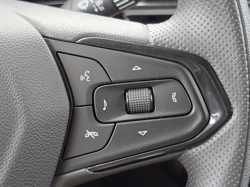 Used 2025 Chevrolet TrailBlazer LT AWD/4WD image 12