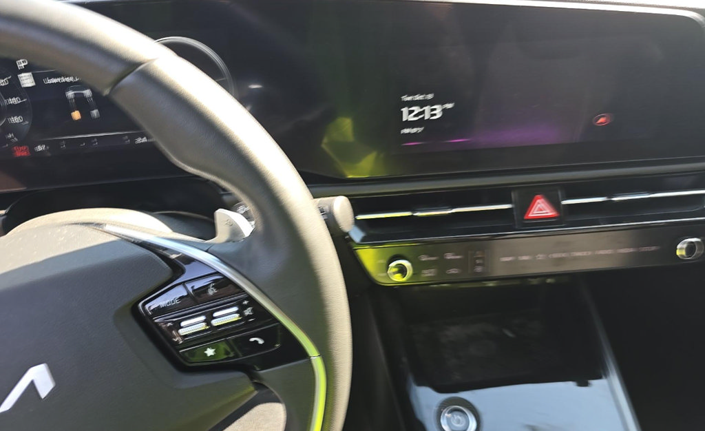 Used 2023 Kia Niro Wind w/ Wind Preserve Package FWD image 14