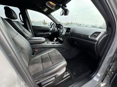 Used 2022 Jeep Grand Cherokee Laredo X image 29