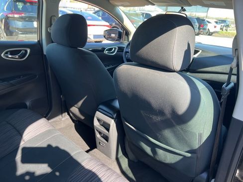 Used 2019 Nissan Sentra SV image 13