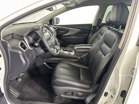 Used 2023 Nissan Murano SV image 6